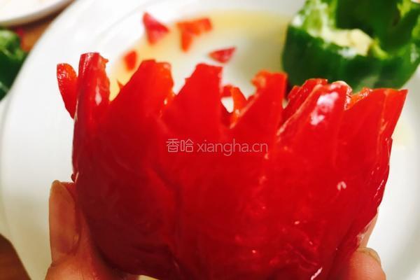 彩椒蒸酸奶羹的做法图解3