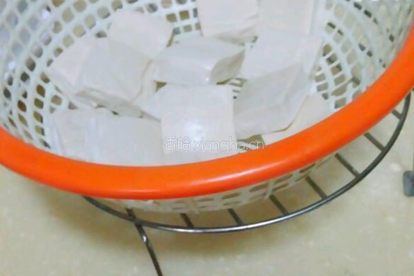 酥皮豆腐的做法图解1