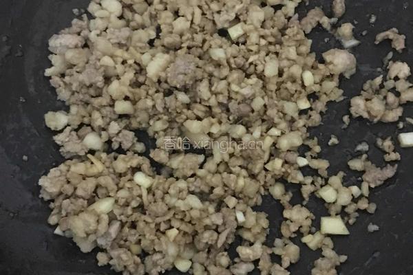 莴笋炒肉末的做法图解5
