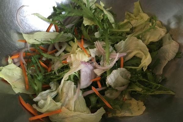 意式风味鸡肉沙拉的做法图解3