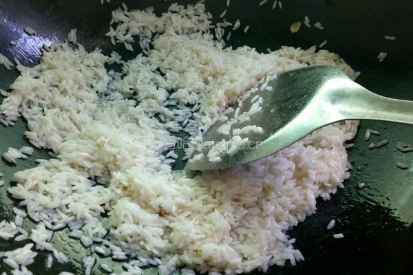 荷叶糯米鸡的做法图解8