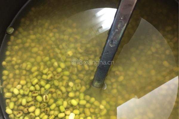 蔓越梅绿豆糕的做法图解1