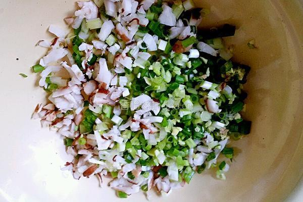 香菇鲜肉包的做法图解2