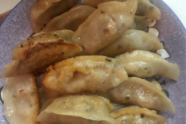 香葱肉沫粉丝煎饺的做法图解3