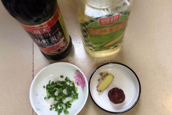 酸梅蒸海鳗鱼的做法图解3