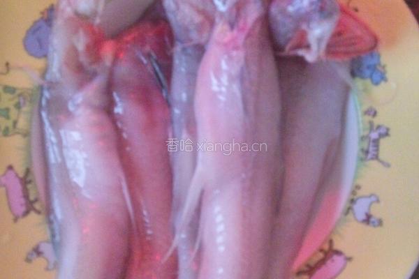 炸豆腐鱼的做法图解1