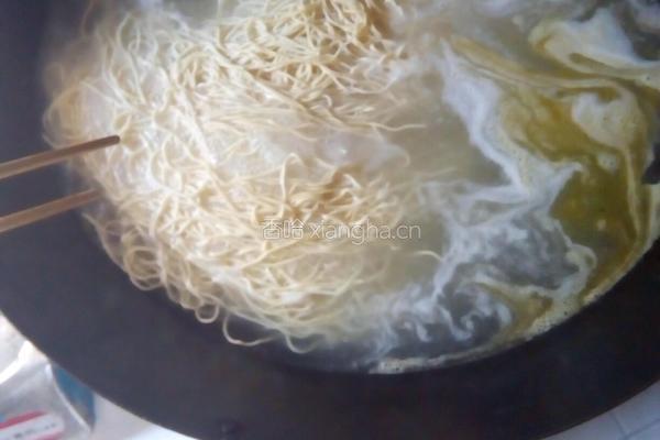 凉面的做法图解2