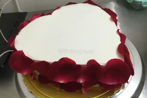 玫瑰爱心蛋糕的做法图解7