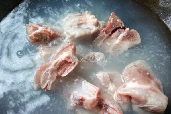 土豆烧排骨的做法图解4