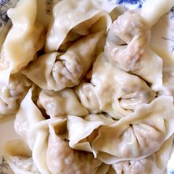 猪肉香菇大葱饺子的做法[图]