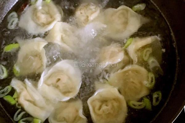 鲜虾香芹馄饨的做法图解18
