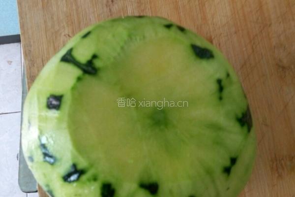 嫩南瓜馅饼的做法图解1