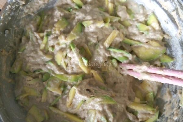 嫩南瓜馅饼的做法图解3