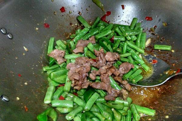 四季豆炒肉丝的做法图解7