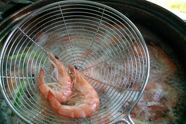 白灼大虾的做法图解5