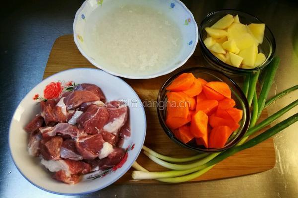 羊肉抓饭的做法图解1