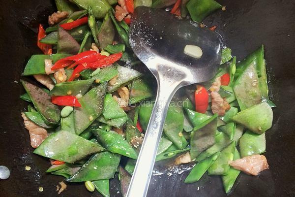扁豆炒肉片的做法图解9