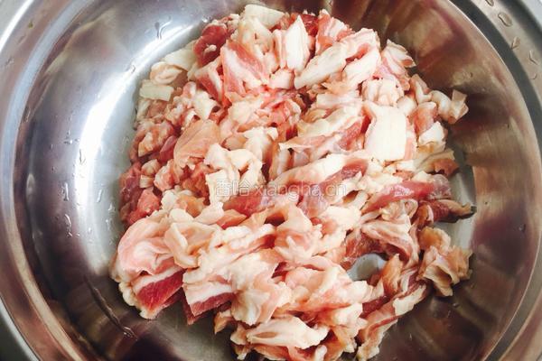 葱爆羊肉的做法图解2
