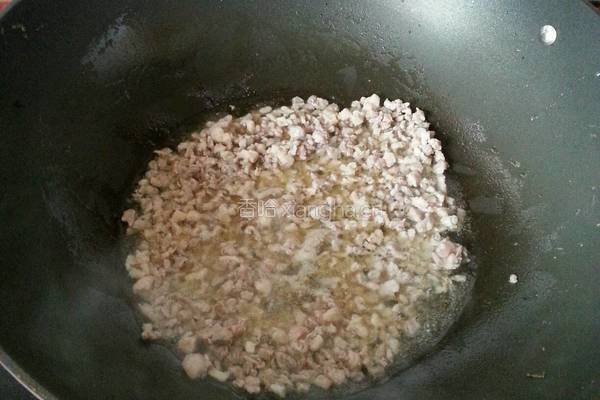 酸菜肉末面的做法图解3