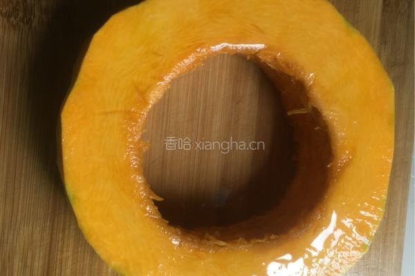 蒜香蒸南瓜的做法图解2