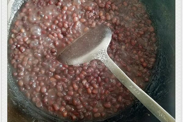 糯米红豆馅饼的做法图解1