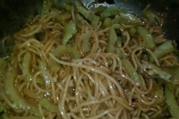 苦瓜凉面