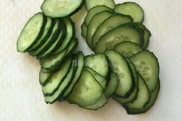 蔬菜水果沙拉的做法图解2