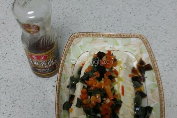 皮蛋拌豆腐的做法图解7