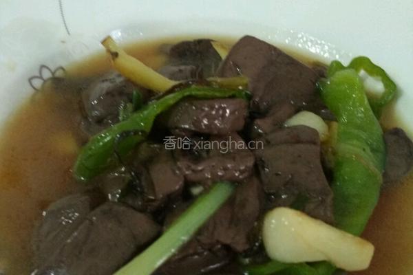 蒜香鸭血