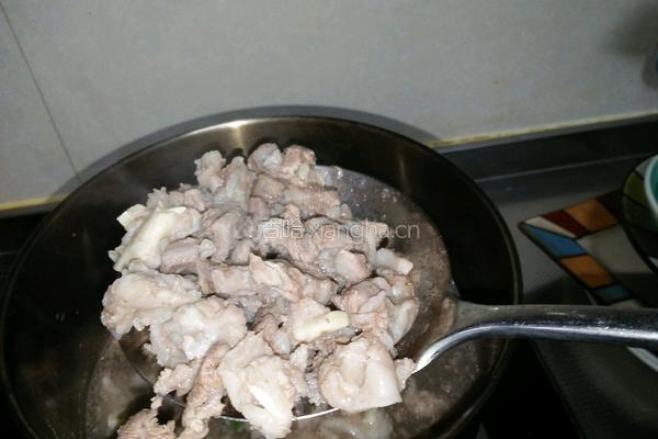 羊肉炖土豆的做法图解3