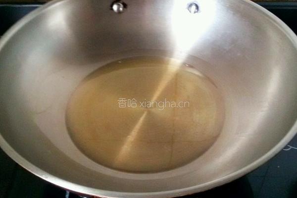 老醋花生米的做法图解2