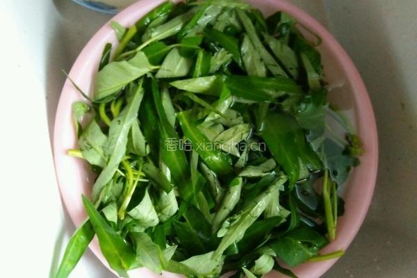 蒜炒空心菜的做法图解1