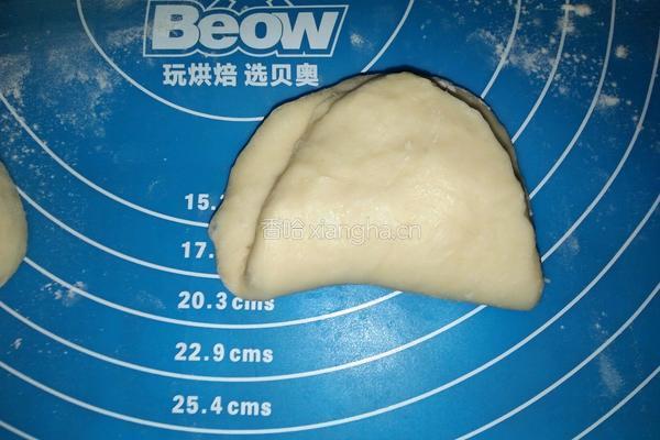 爱心蜜豆小面包的做法图解6
