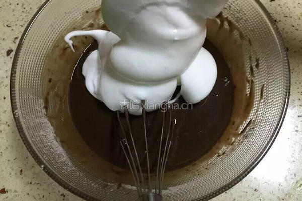 可可戚风蛋糕（八寸）的做法图解9