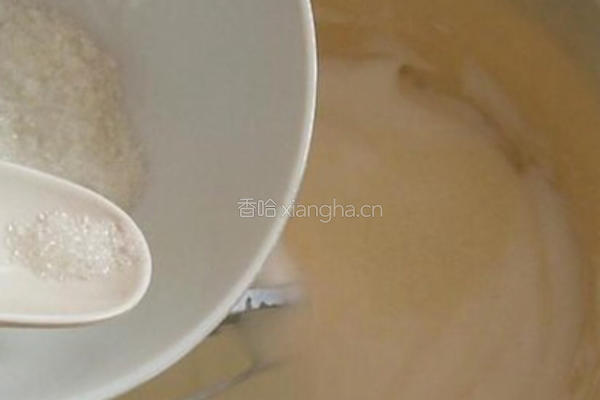 酸奶蛋糕的做法图解2