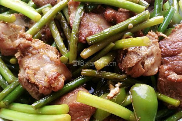 排骨蒜薹的做法图解6