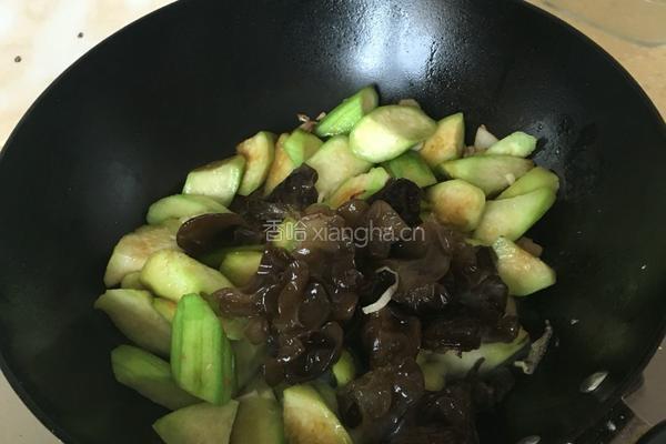 丝瓜炒鸡蛋的做法图解11