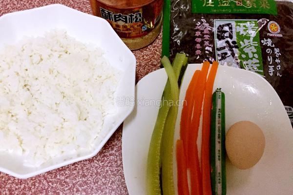 紫菜包饭的做法图解1