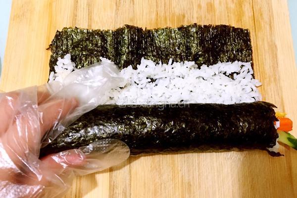 紫菜包饭的做法图解9