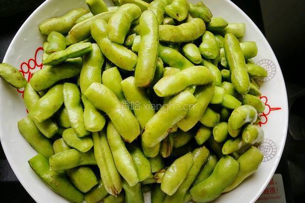 十三香卤水毛豆的做法图解1