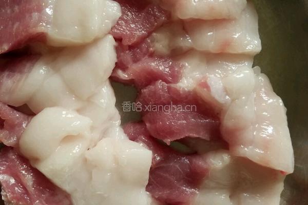 粽子 (猪肉咸蛋绿豆花生干贝虾米)的做法图解1