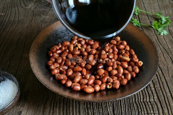 老醋花生的做法图解6