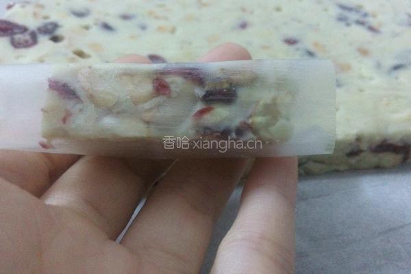 蔓越莓花生牛轧糖