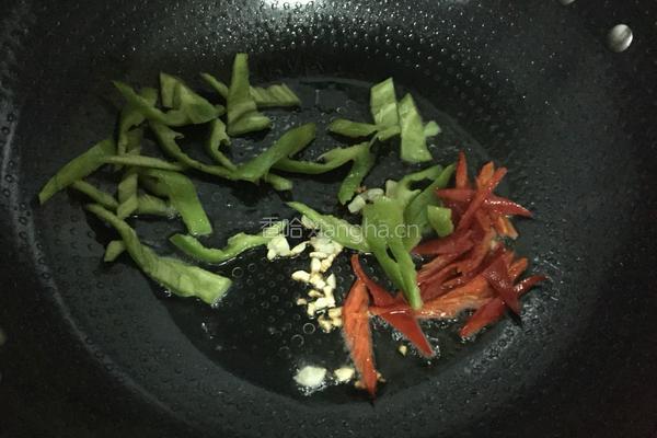 双椒炒牛肉的做法图解4