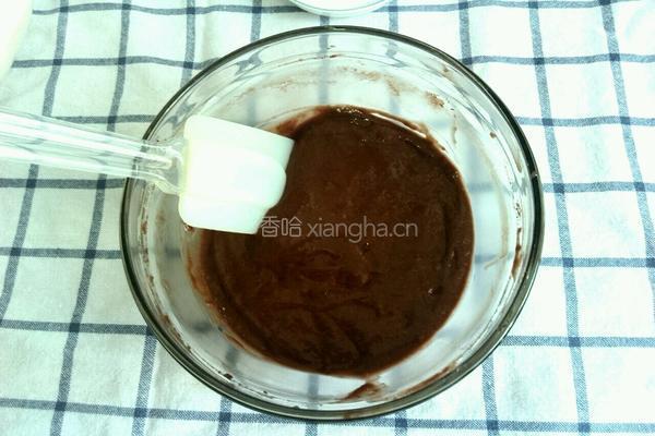 红丝绒戚风纸杯蛋糕的做法图解5