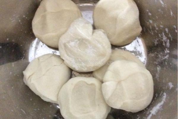 白菜猪肉馅饼的做法图解11