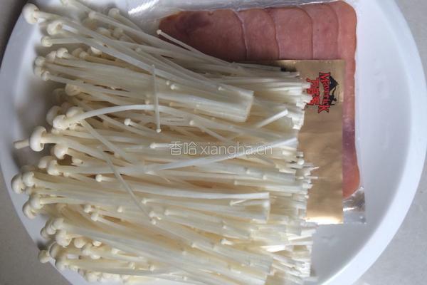 培根金针菇卷的做法图解1