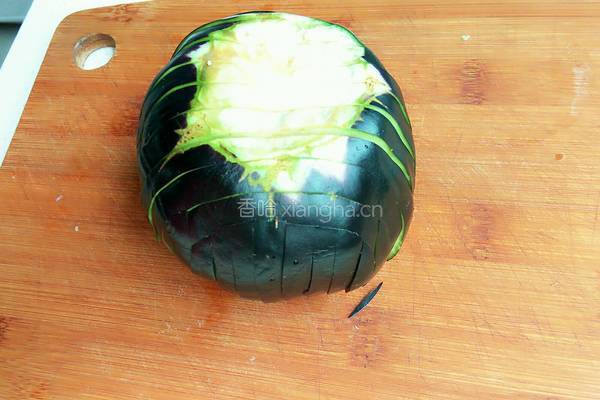 菊花茄子的做法图解3