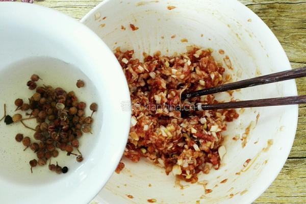 羊肉烧麦的做法图解3