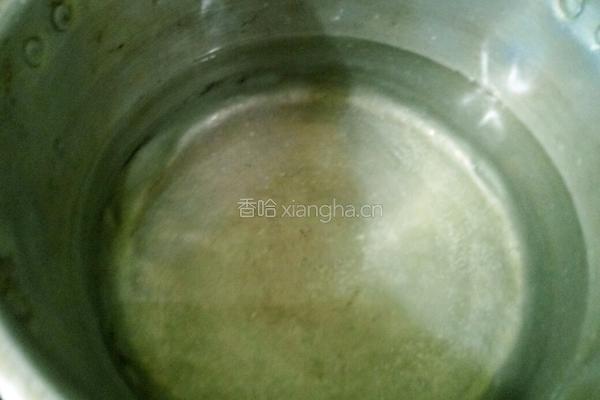 红薯粉粿条汤的做法图解3